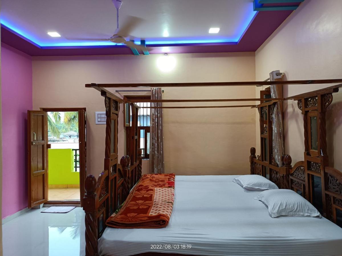 Abhi Homestay Hampi Exterior photo